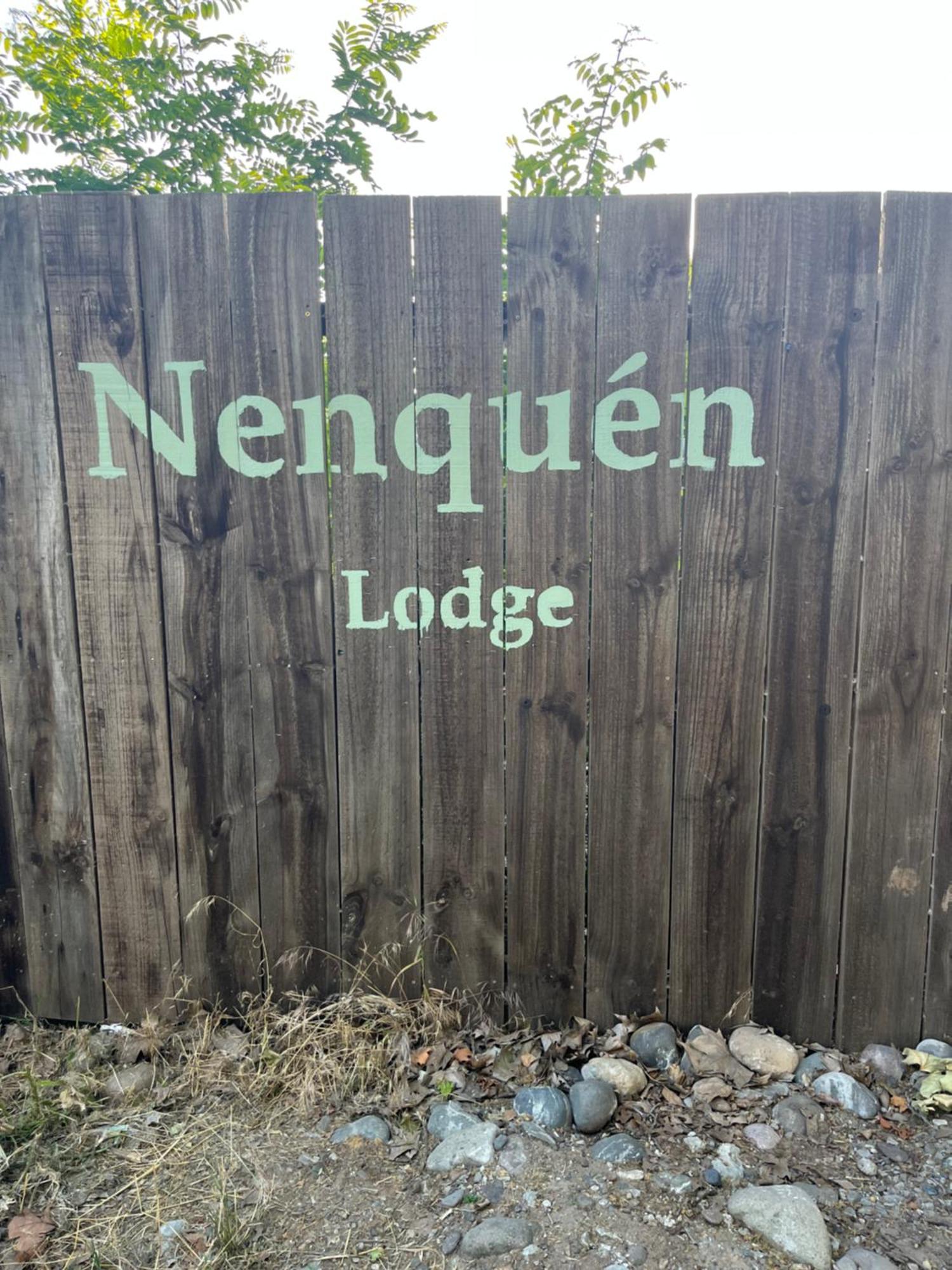 Nenquen Lodge Santa Cruz Exterior foto